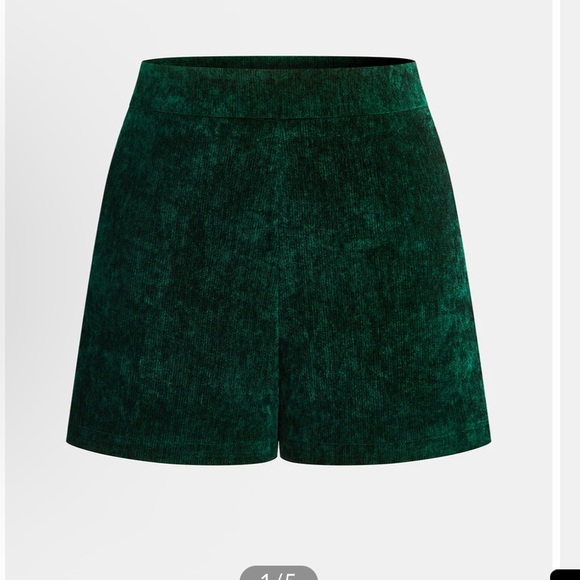 Metal Button Velvet Blazer and shorts in Deep Green - Picture 4 of 5
